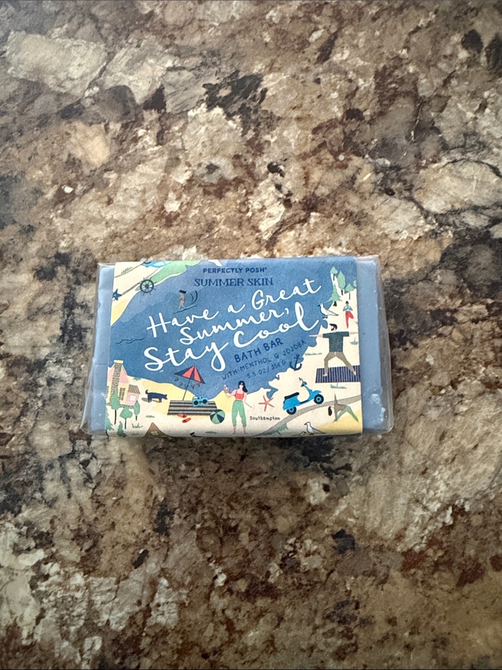 Perfectly Posh Summer Skin Bath Bar - Blue and Cream Packaging